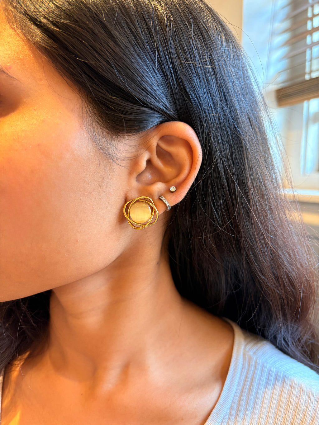 Lunar Studs