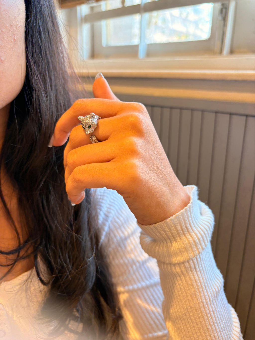 Regal ring