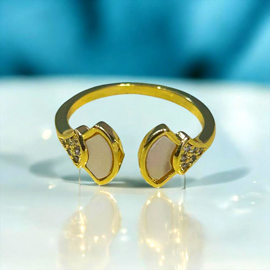 Mother-of-Pearl Ring