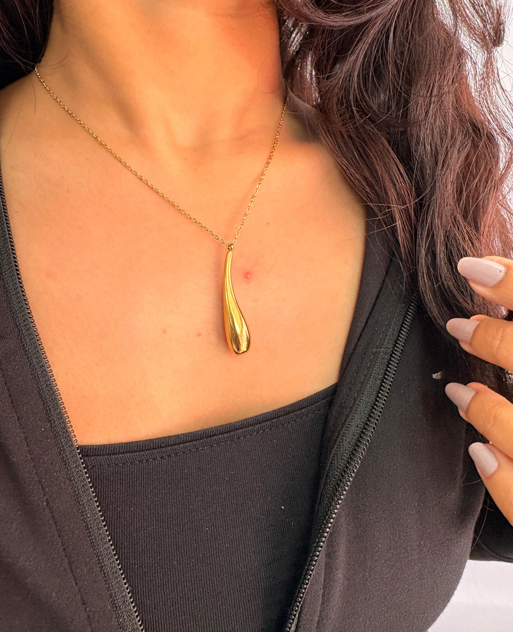 Liquid Drop Necklace
