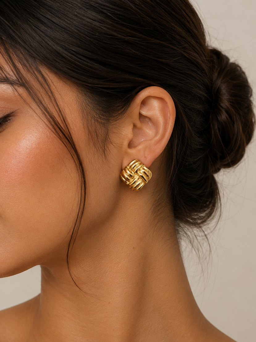Woven Studs