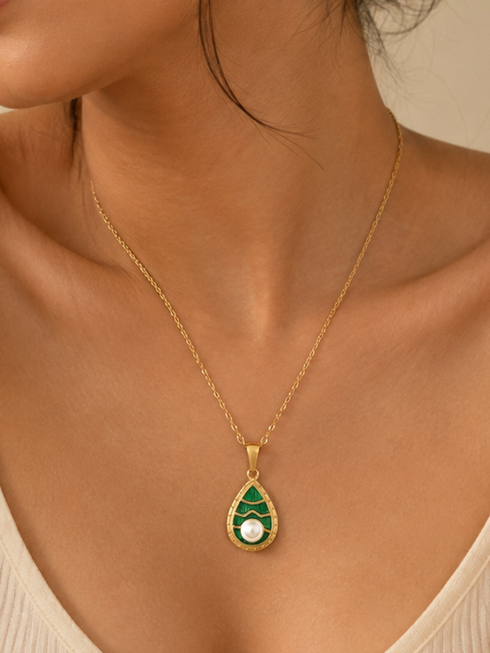 Emerald Tear Pearl