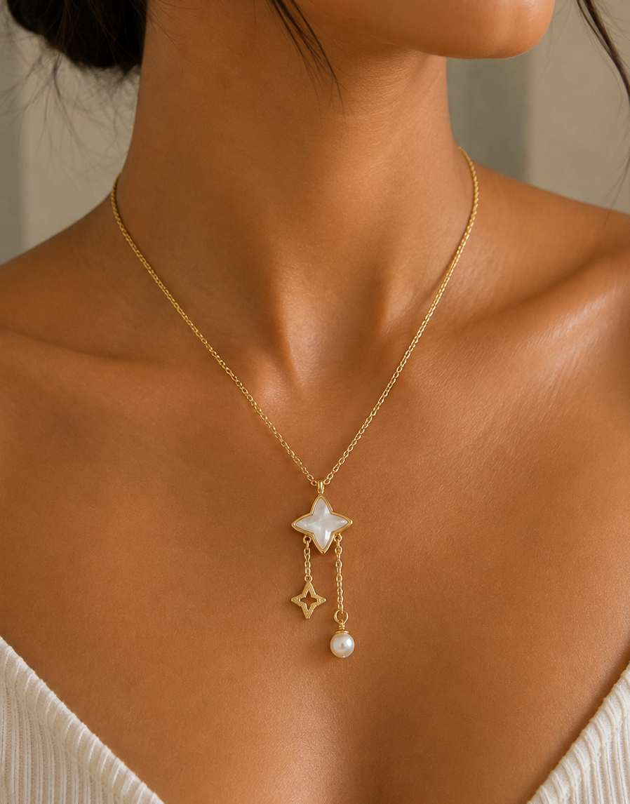 Luna Pearl Necklace