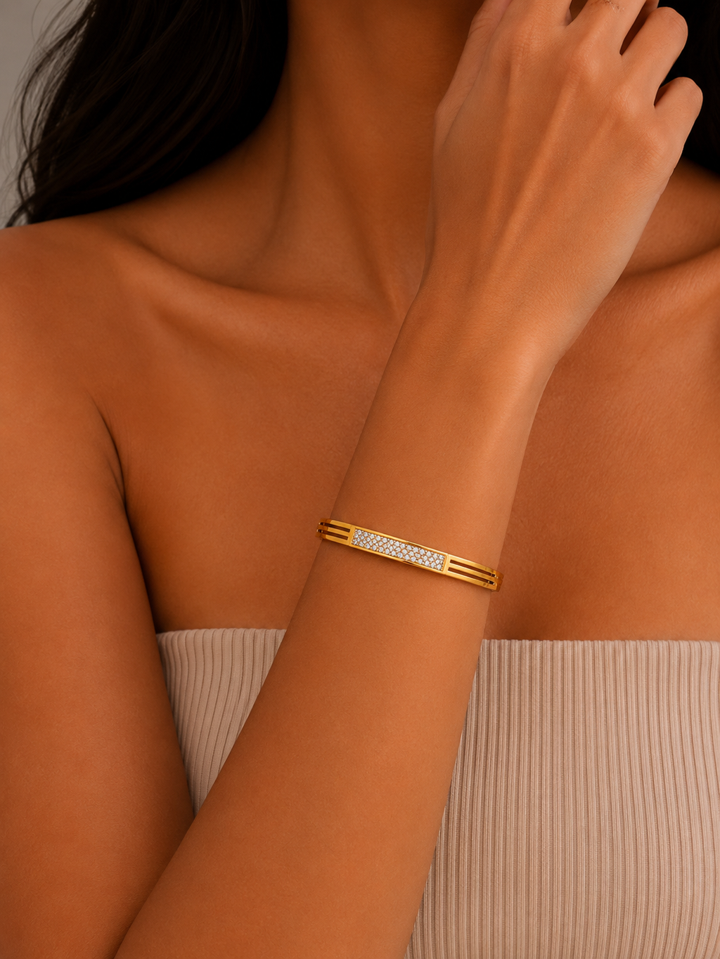 Luxe Pavé Bar Bangle (BABYSIZE)