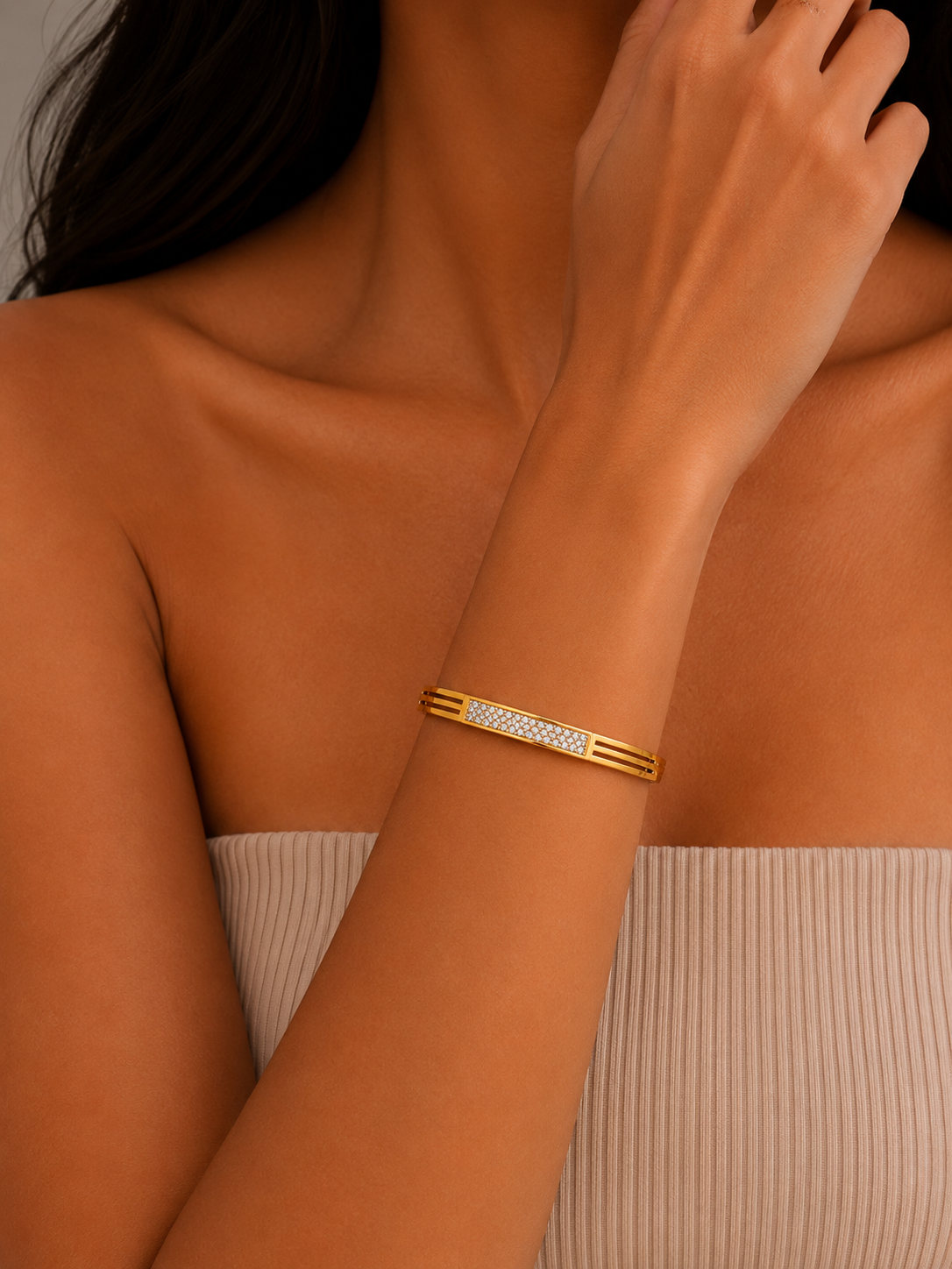 Luxe Pavé Bar Bangle (BABYSIZE)