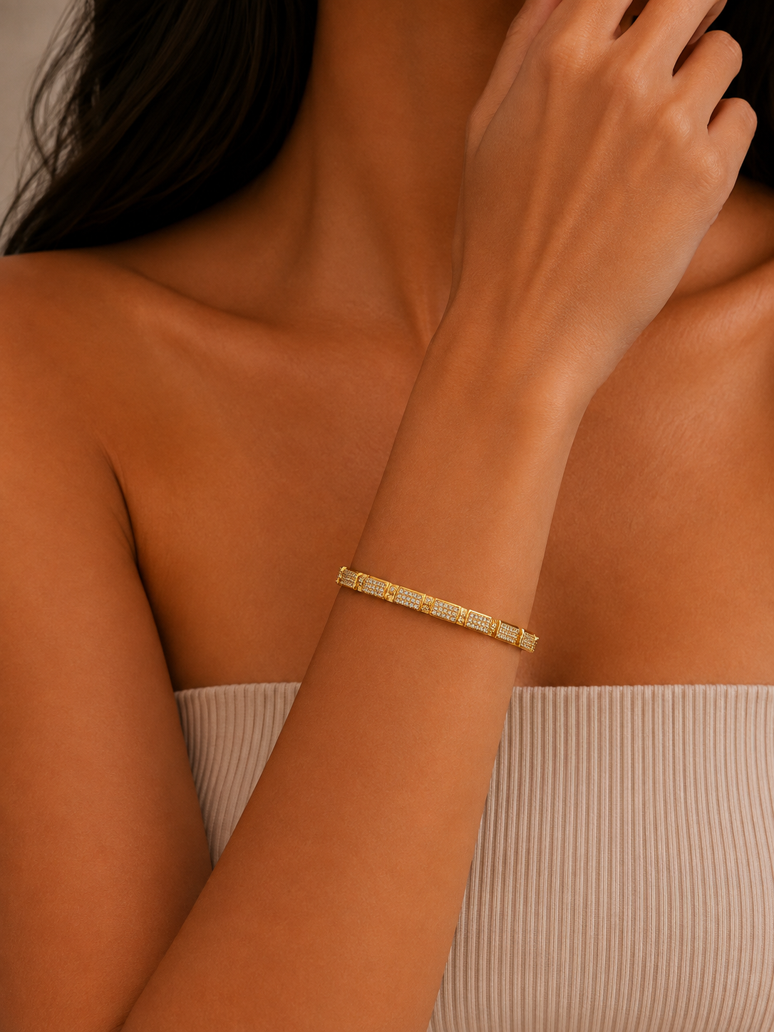 Minimal Spark Bangle