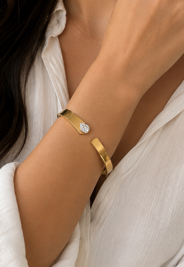 Solitaire Grace Cuff