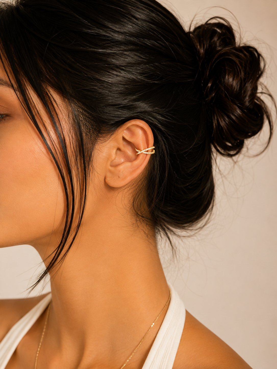 Criss Cross Spark Earcuff