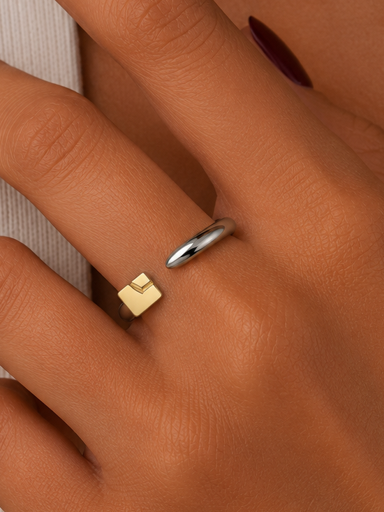 Minimal Edge Open Ring