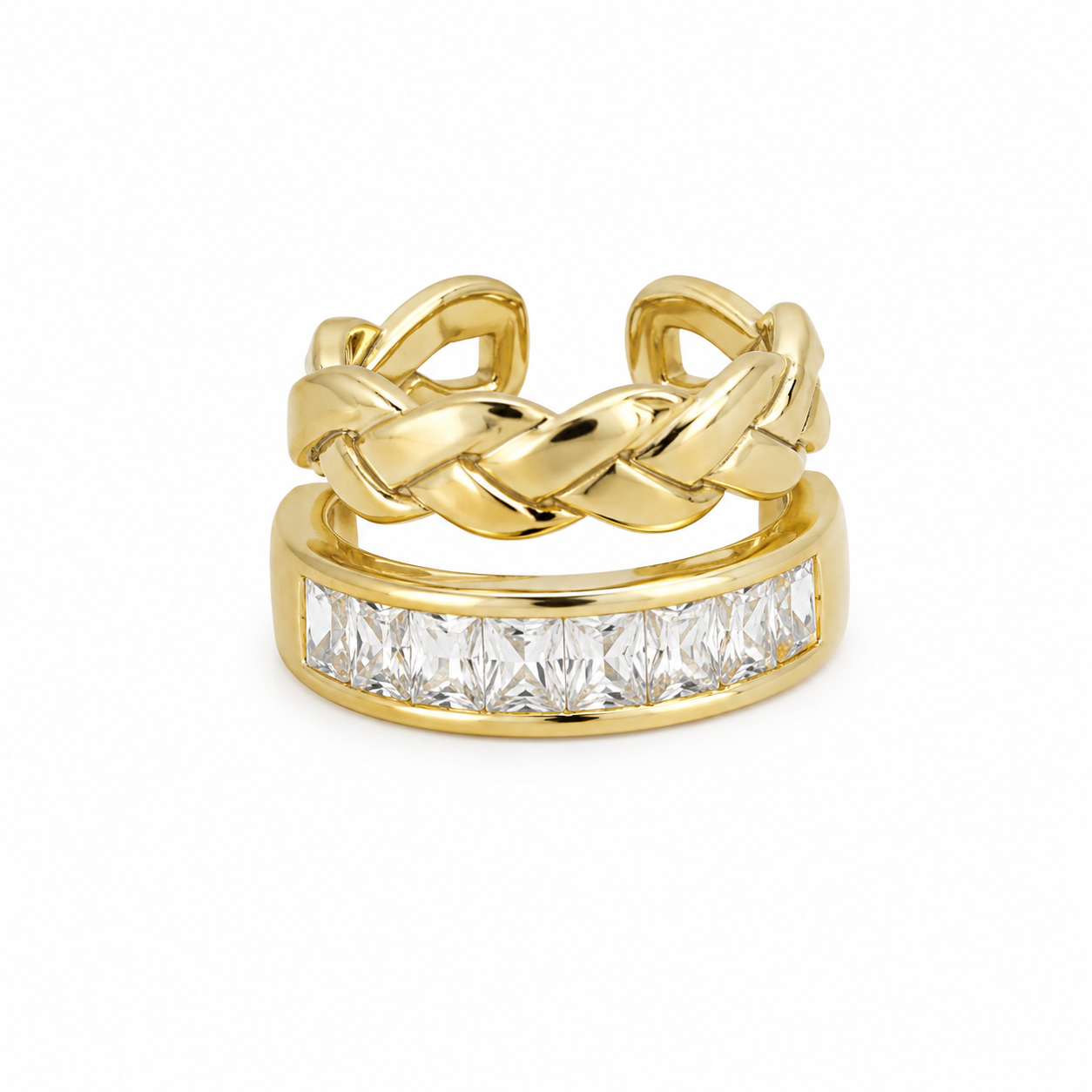 Royal Link Ear Cuff (Gold)