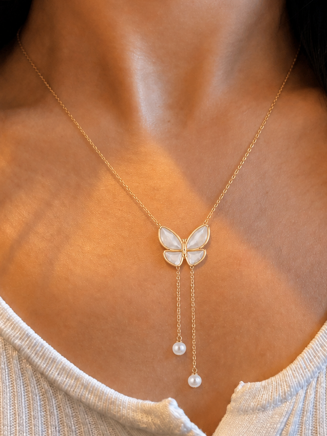 Luna Pearl Butterfly Lariat Necklace