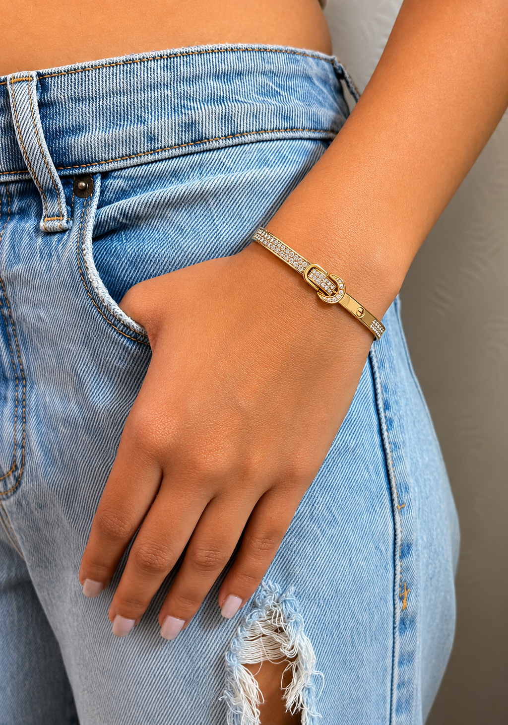 Gilded Buckle