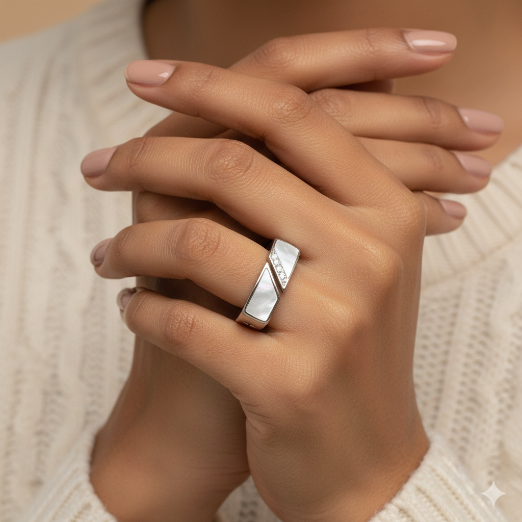 Geometric Crystal Ring