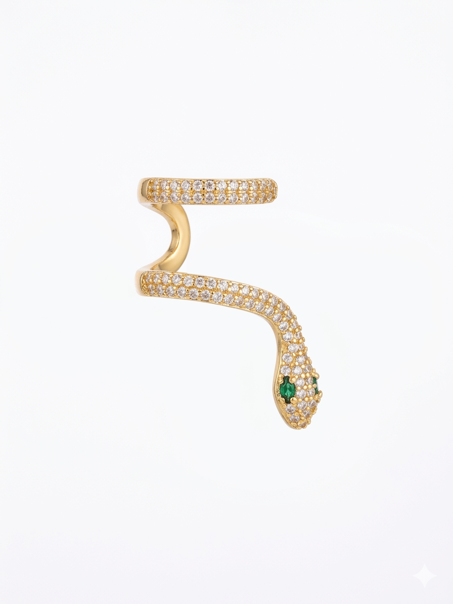 Emerald-Eyed Viper Earcuff