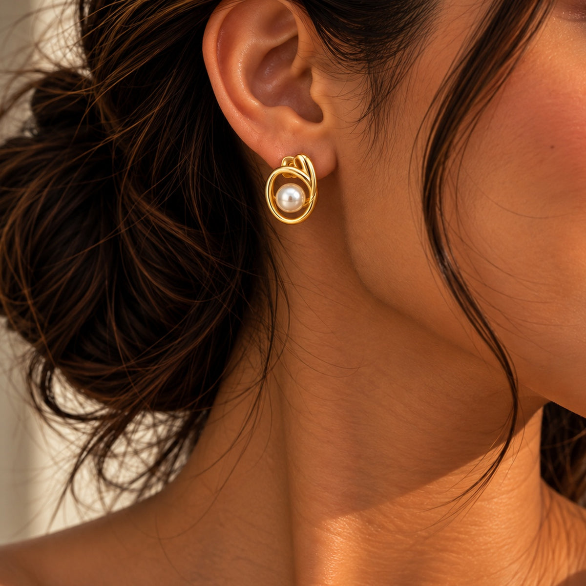 Gold Swirl Pearl Earrings