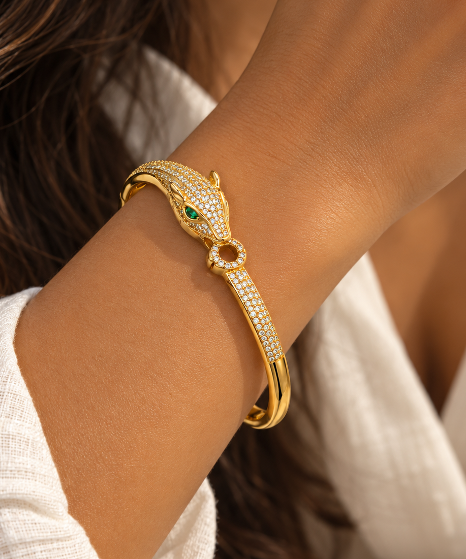 Emerald Pavé Snake Kada