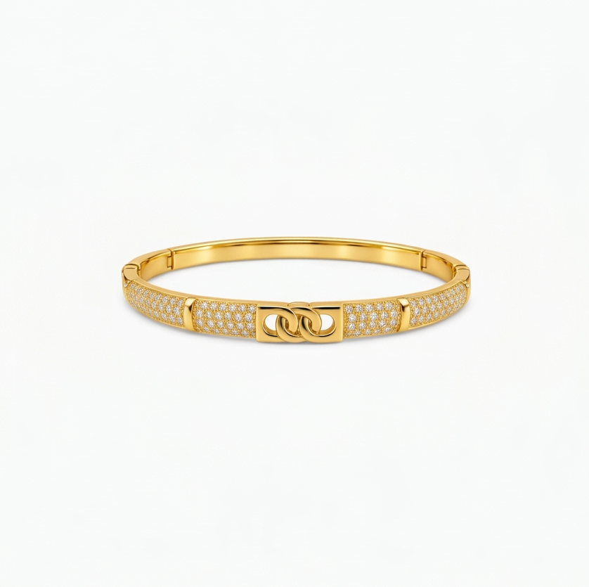 Interlock Luxe Gold Bangle
