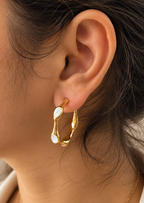 Pearl Sculpted Gold Earrings
