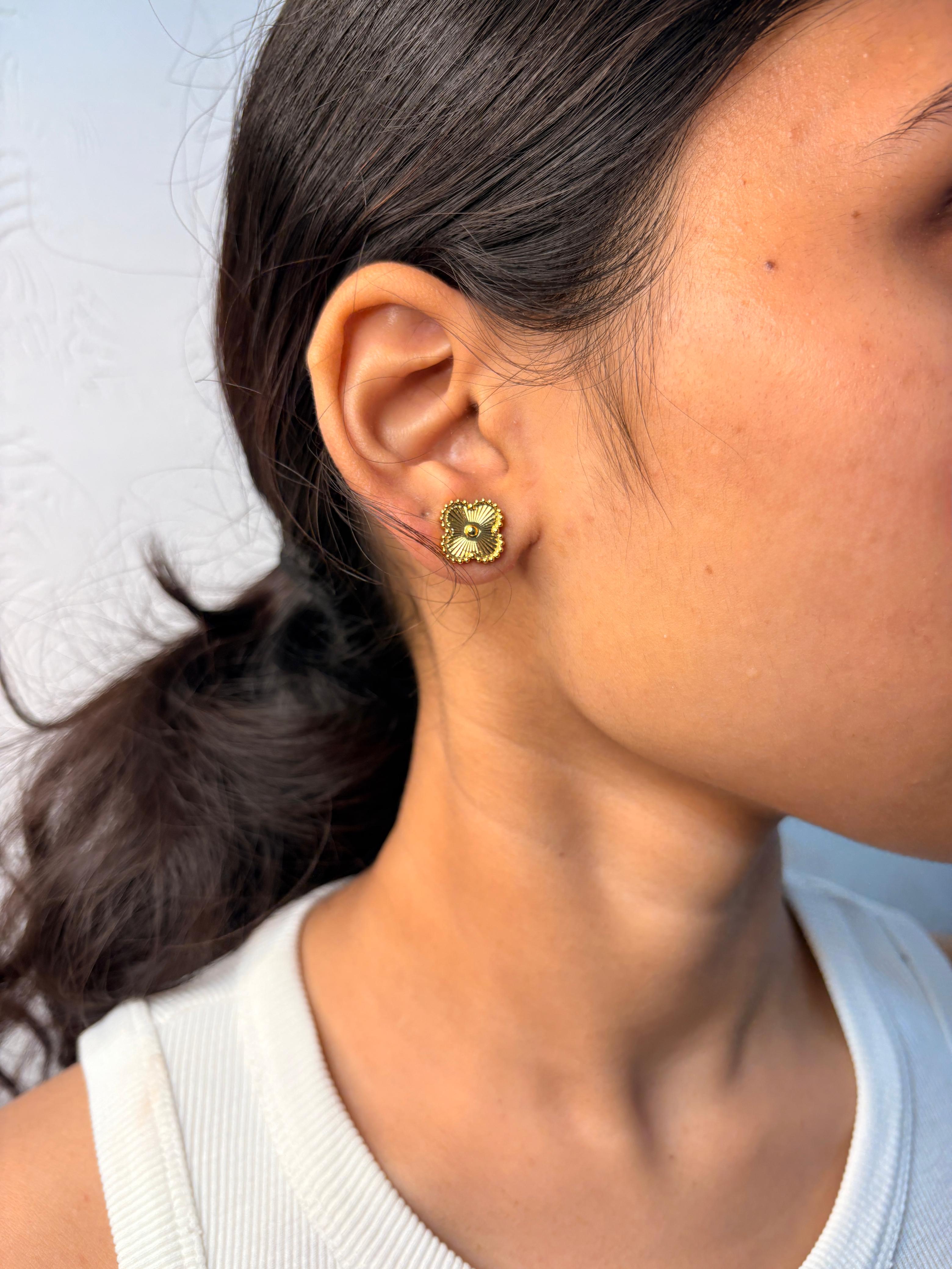 Clover Studs