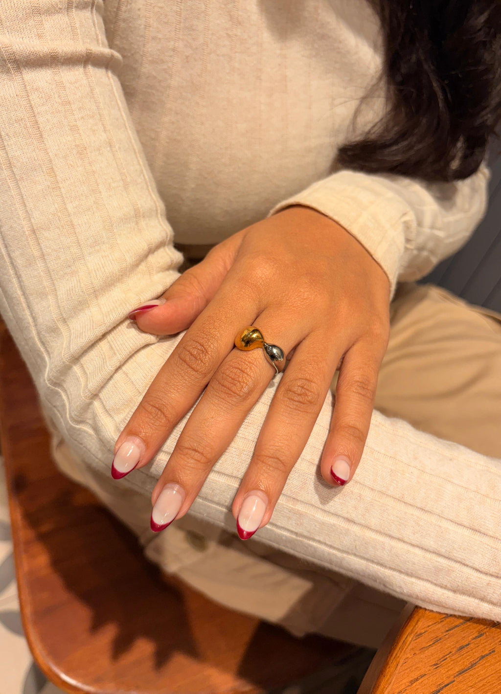 Two-Tone Teardrop