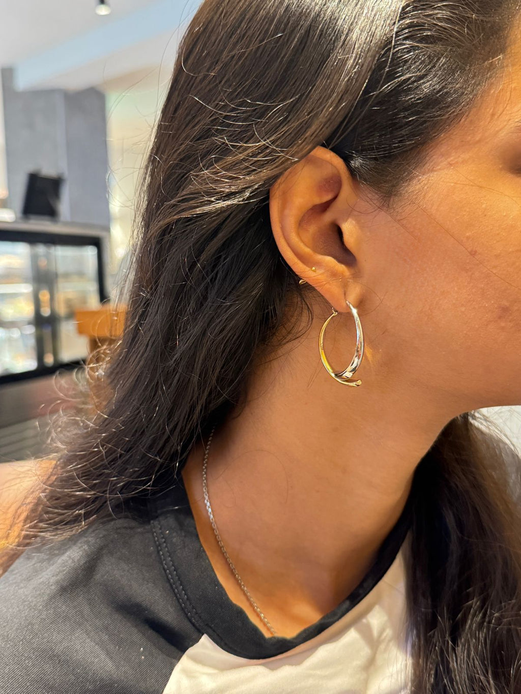 Dual Tone Hoop Drop