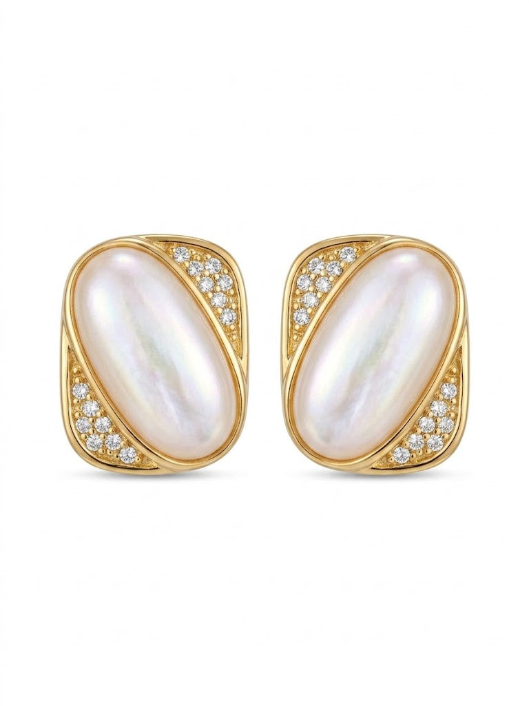 Pearl Aura Stud Earrings