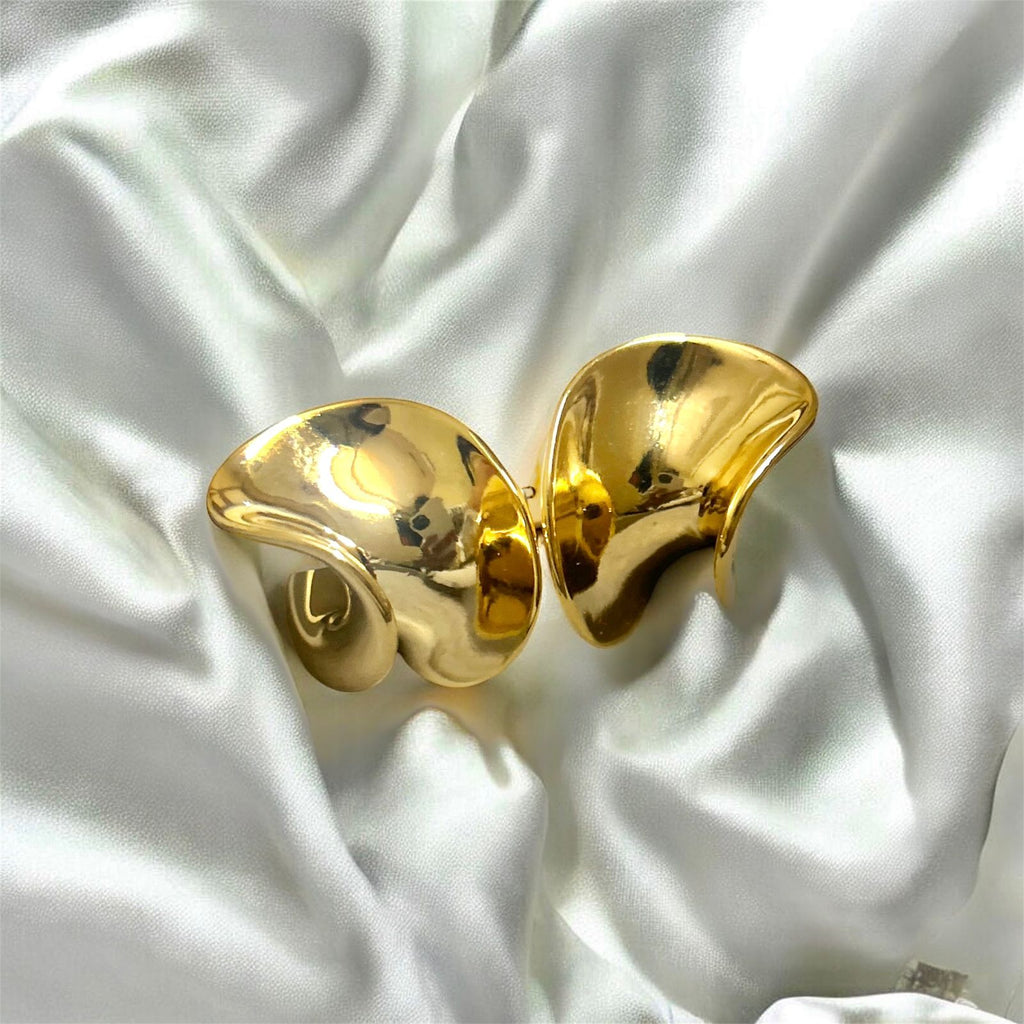 Gold Curve Studs