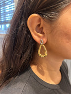 Two-Tone Teardrops